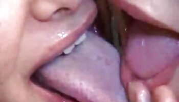 La jolie BBW jessa rhodes nu Jade Rose se fait remplir la chatte de bite.