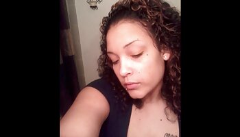 Charlyse le porno de femmes Angel est une jeune salope
