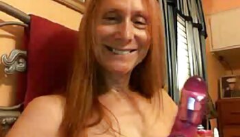 Debt Sex - vidéos porno de femmes matures Dixie Lynn - Teeny baisée par un collecteur de dettes